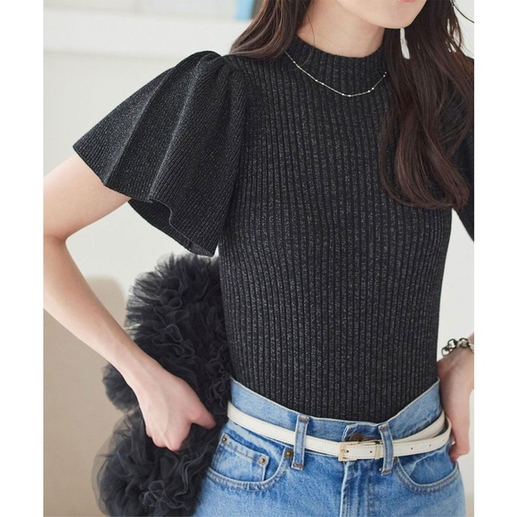 Maeve Sweaters - Anthropologie Maeve Glitter Flutter Muscle Sleeve Sweater in Black Size Small